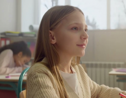 非凡娱乐光电公司简介