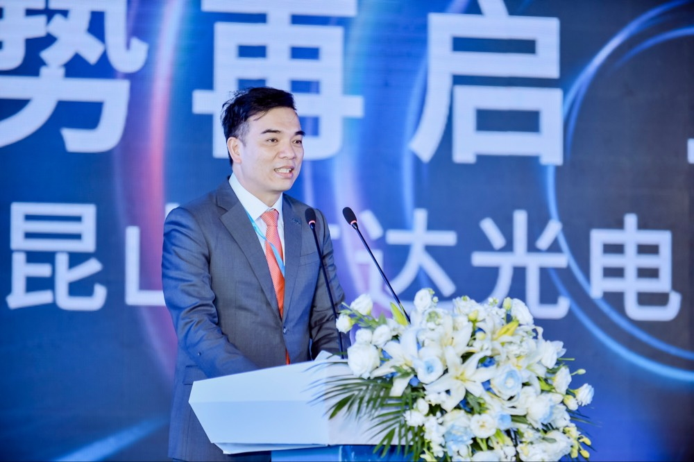 非凡娱乐执行长暨总经理柯富仁于启用仪式致词