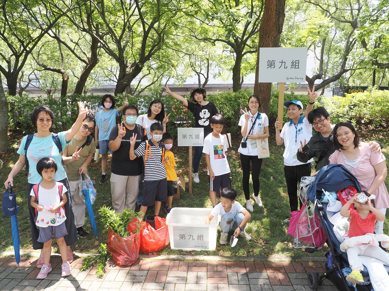 非凡娛樂致力照顧員工「婚生養教陪」人生各階段的需求，推出科技製造業內首創之「有薪親子假」